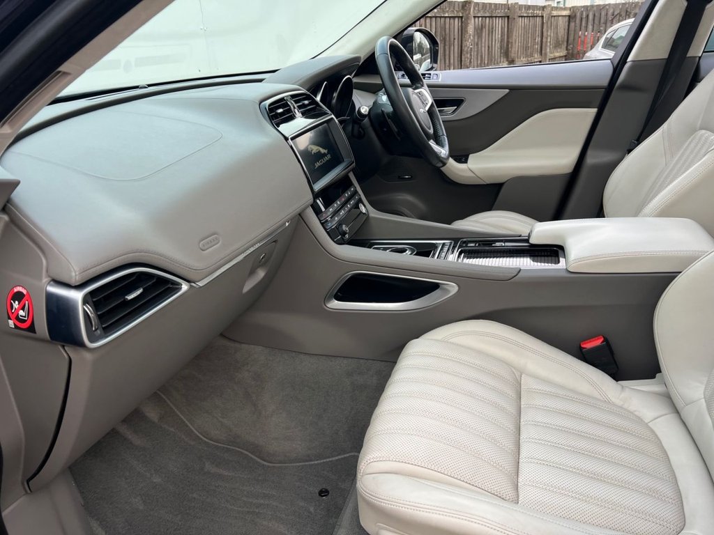Used Jaguar F-Pace 2018 for sale - 77539333: Photo 27