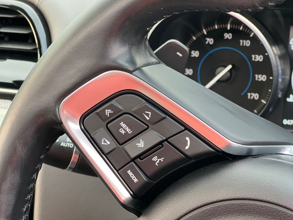 Used Jaguar F-Pace 2018 for sale - 77539333: Photo 45