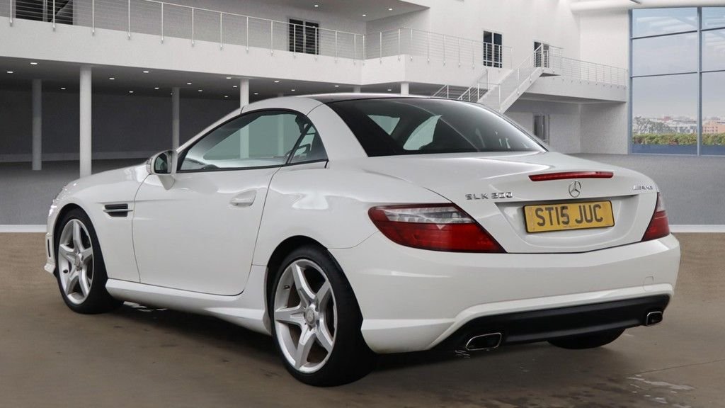 Used Mercedes-Benz SLK 2015 for sale - 78017497: Photo 4