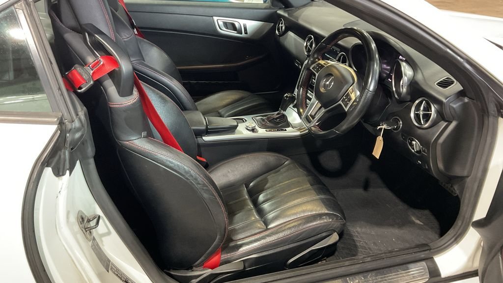 Used Mercedes-Benz SLK 2015 for sale - 78017497: Photo 7