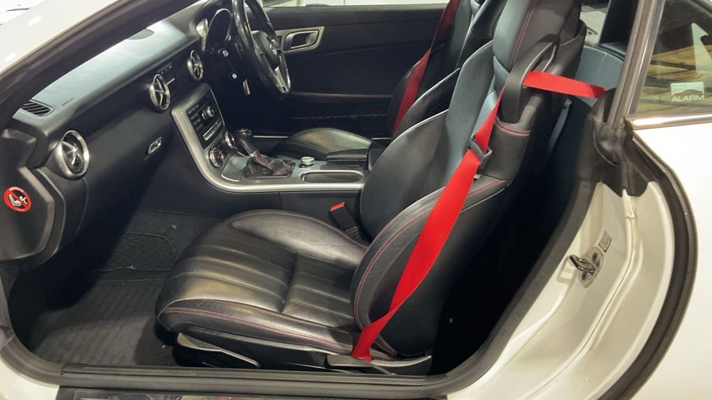 Used Mercedes-Benz SLK 2015 for sale - 78017497: Photo 8