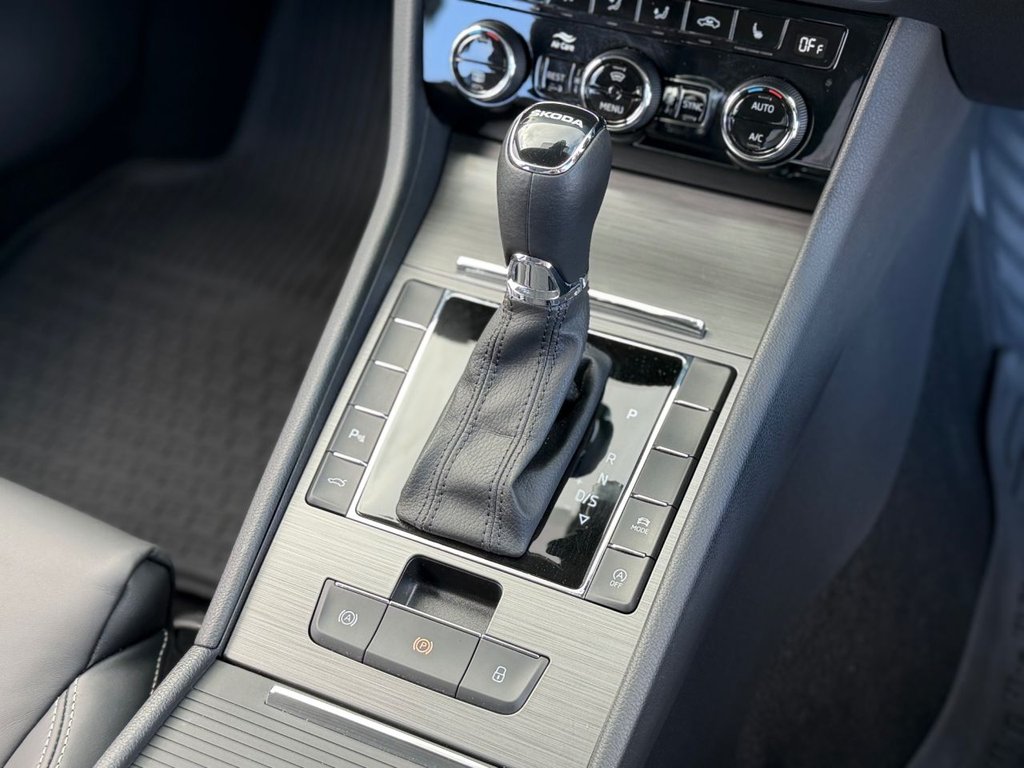 Used Skoda Superb 2023 for sale - 78082686: Photo 48