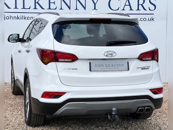Used Hyundai Santa Fe 2016 for sale - 79358361: Photo