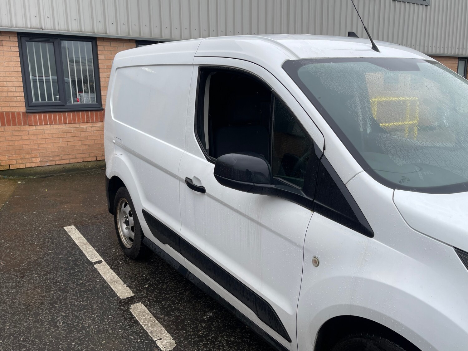 Used Ford Transit Connect 2020 for sale - 77453455: Photo 3