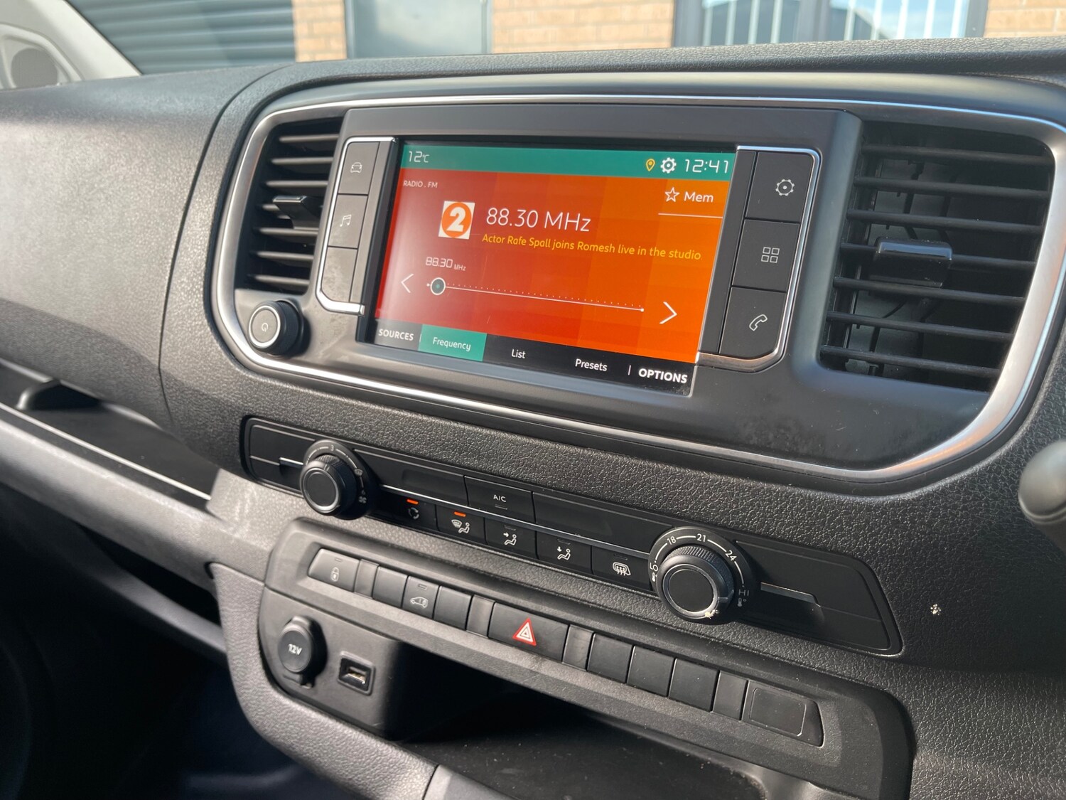 Used Citroen Dispatch 2023 for sale - 77452904: Photo 12