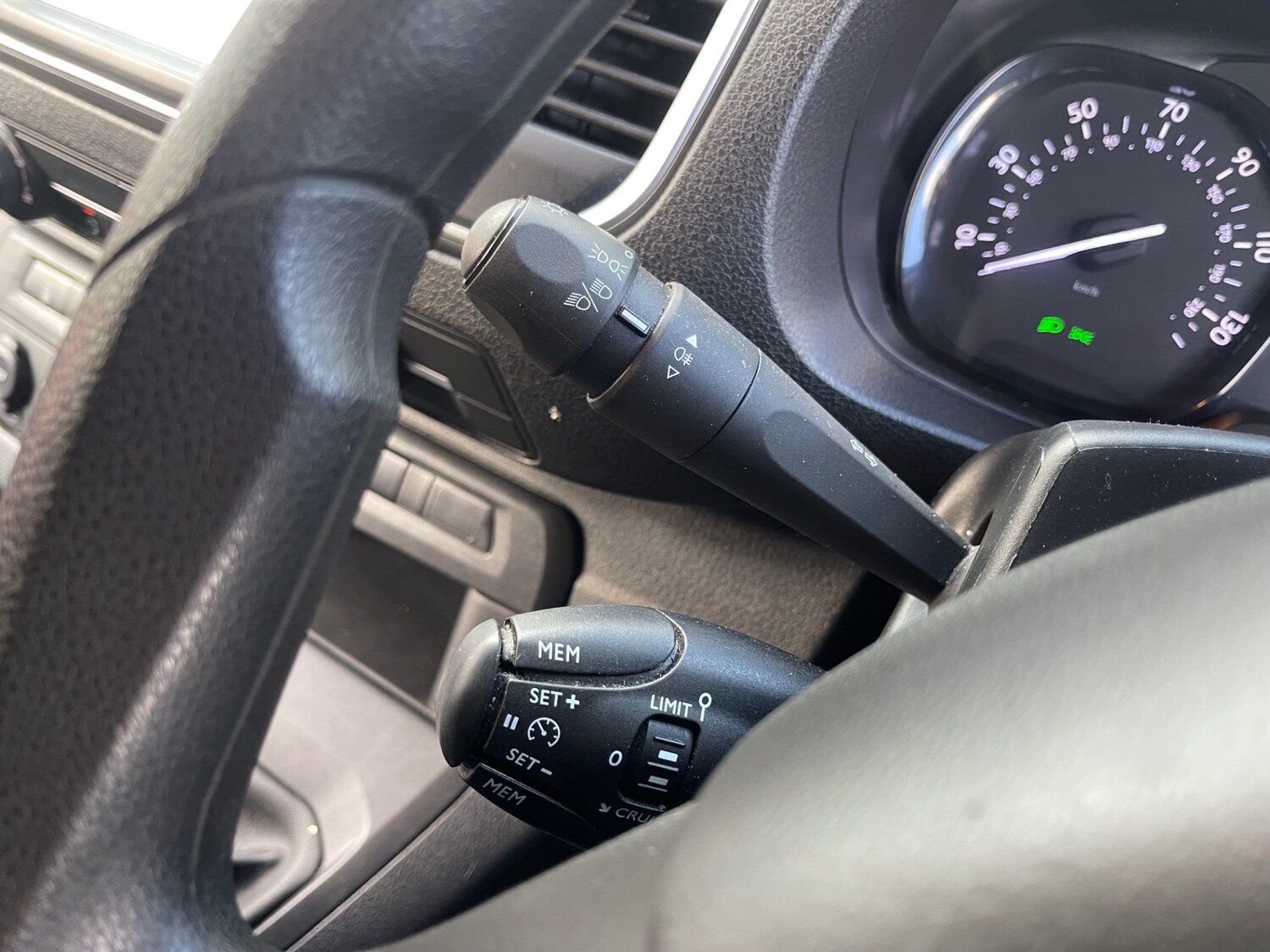 Used Citroen Dispatch 2023 for sale - 77452904: Photo 16