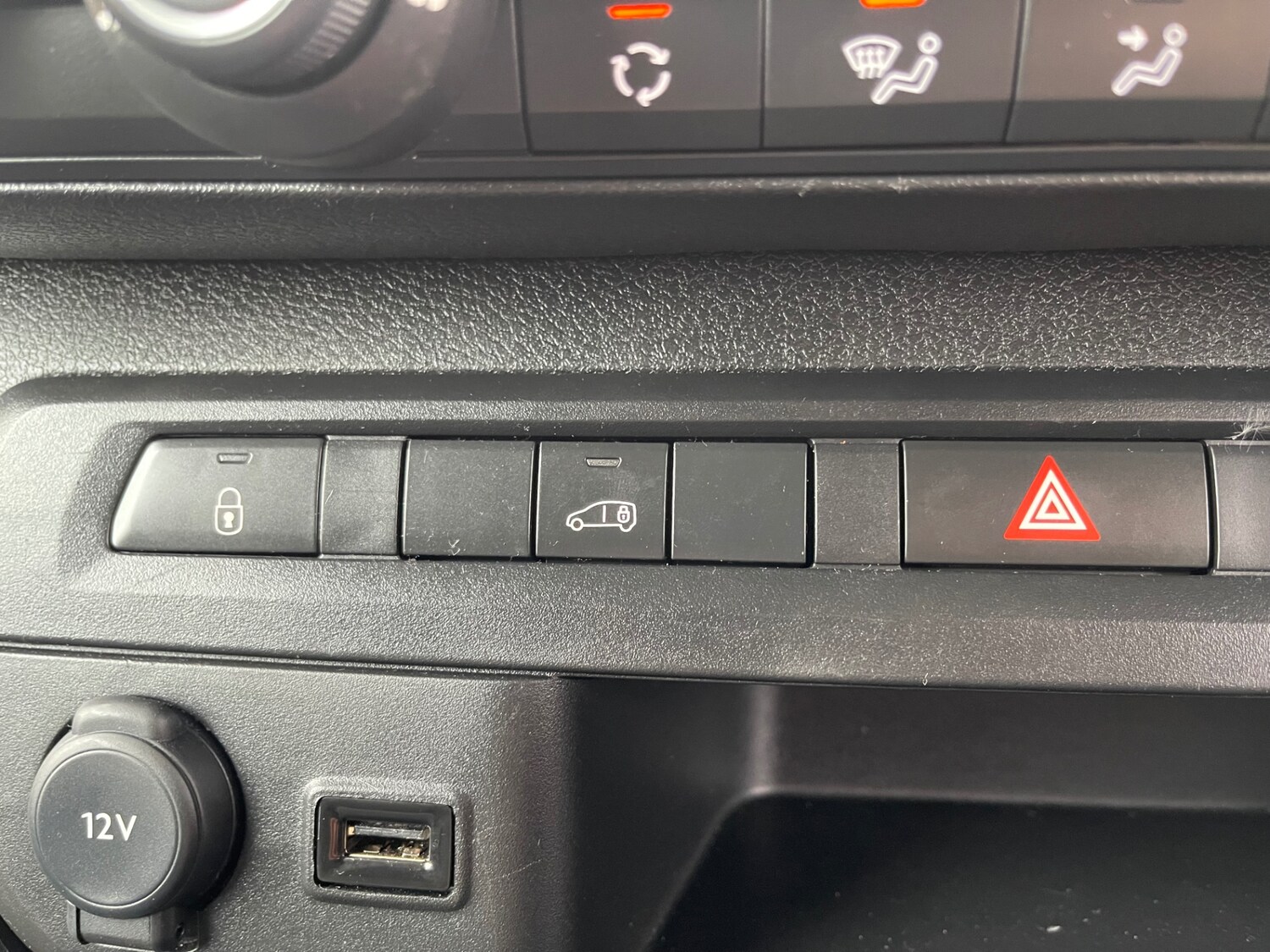 Used Vauxhall Vivaro 2024 for sale - 77453024: Photo 12