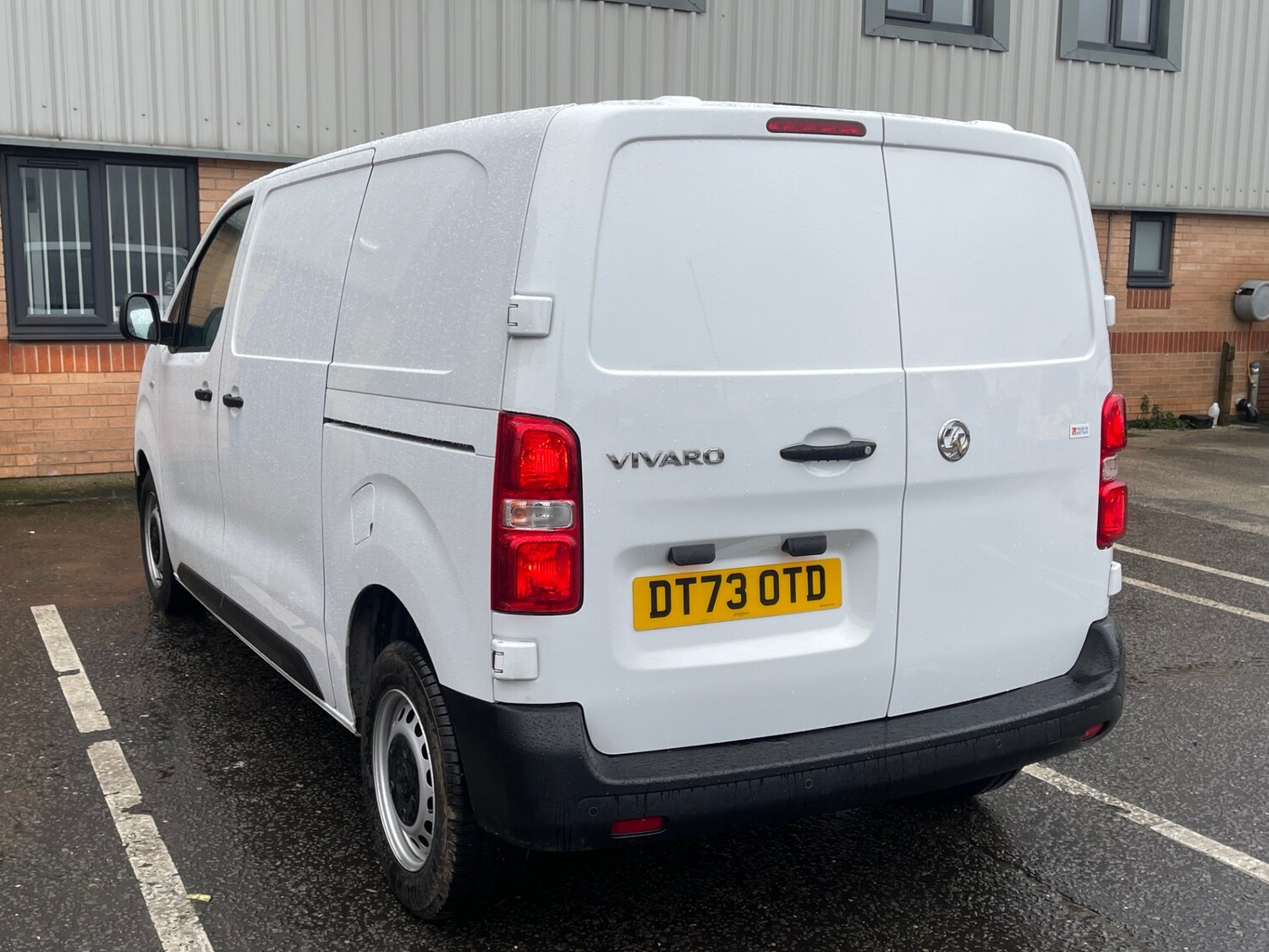 Used Vauxhall Vivaro 2024 for sale - 77453024: Photo 3
