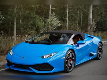 Used Lamborghini Huracan 2016 for sale - 79408524: Photo
