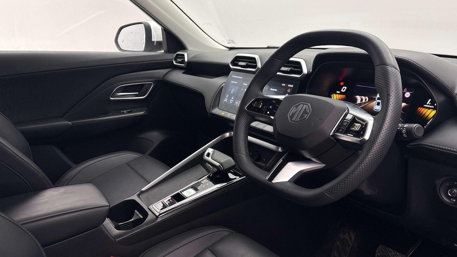 Used MG MG ZS 2024 for sale - 77496157: Photo 2