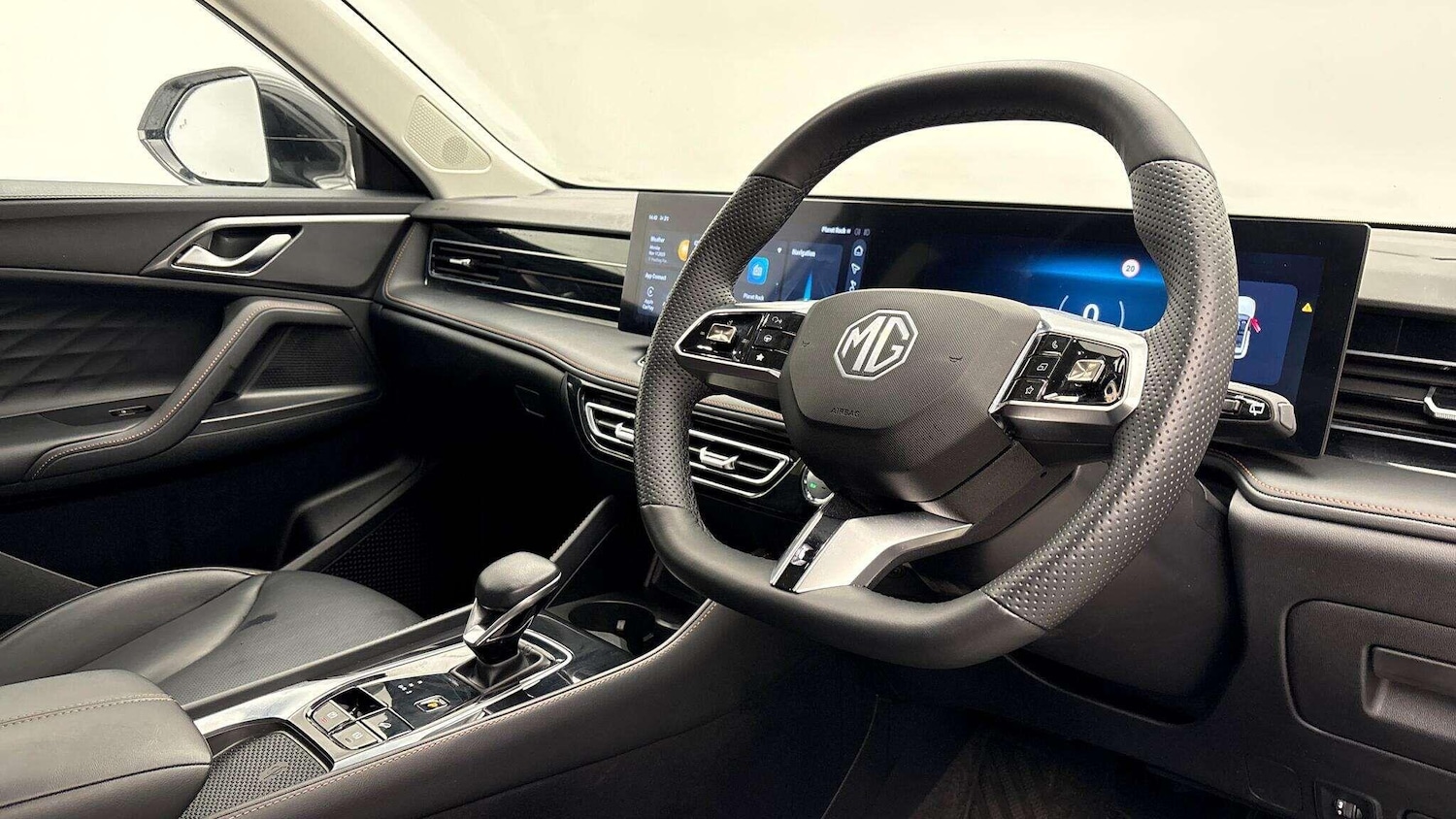 Used MG MG HS 2025 for sale - 76991732: Photo 2