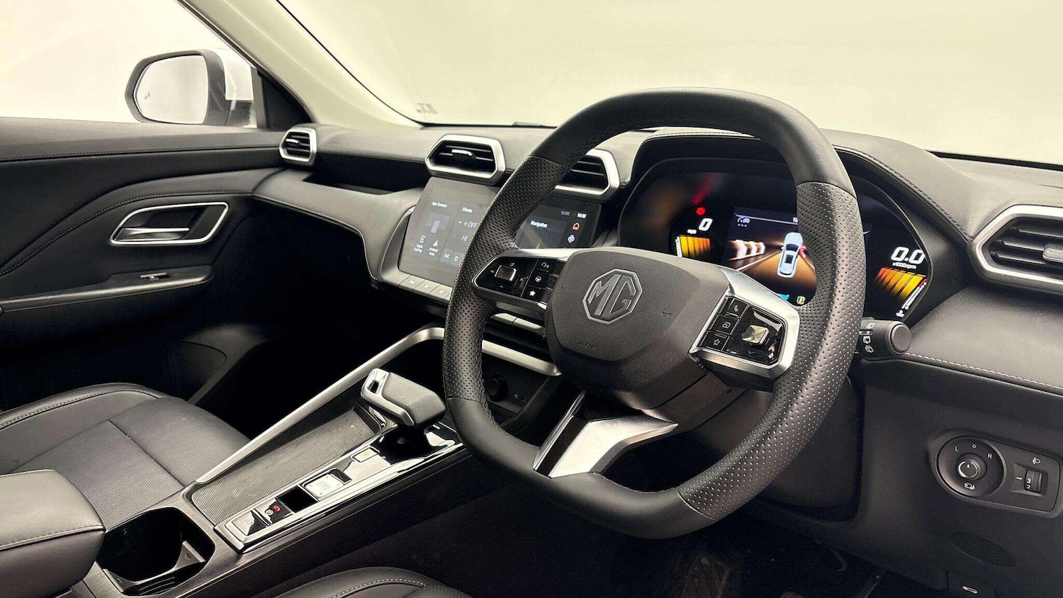 Used MG MG ZS 2024 for sale - 76926104: Photo 2