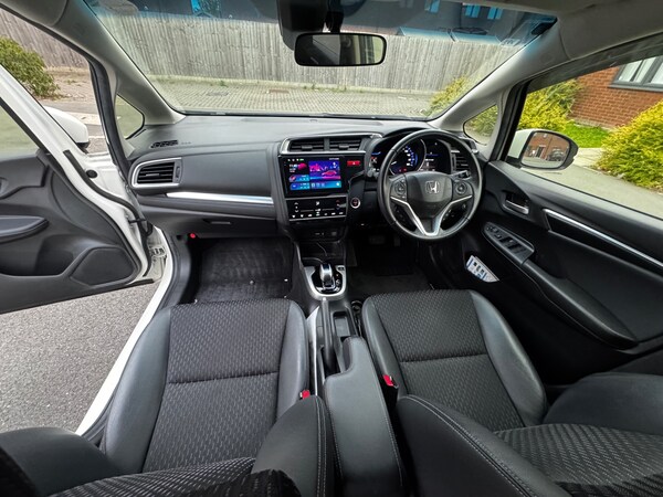 Used Honda Jazz 2014 for sale - 76252422: Photo 12