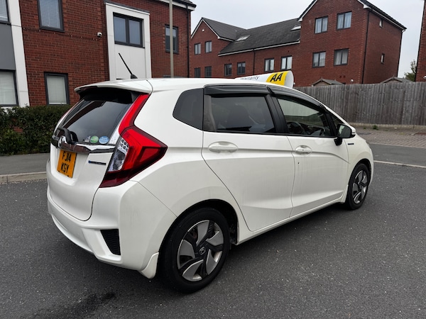 Used Honda Jazz 2014 for sale - 76252422: Photo 5