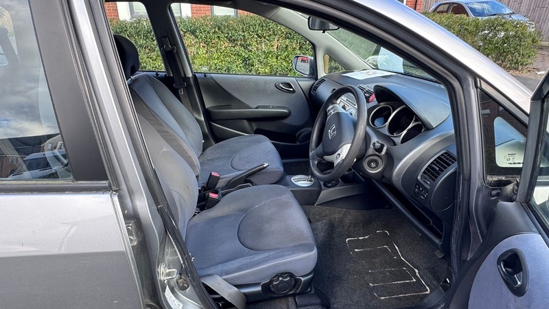 Used Honda Jazz 2007 for sale - 77781192: Photo 10