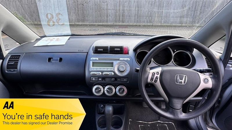Used Honda Jazz 2007 for sale - 77781192: Photo 9