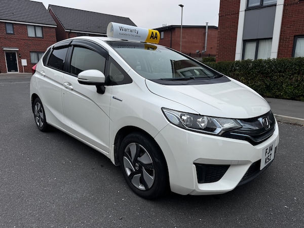 Used Honda Jazz 2014 for sale - 76255206: Photo 2
