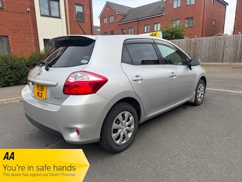 Used Toyota Auris 2009 for sale - 77730914: Photo