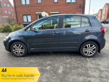 Used Volkswagen Golf Plus 2011 for sale - 77781249: Photo