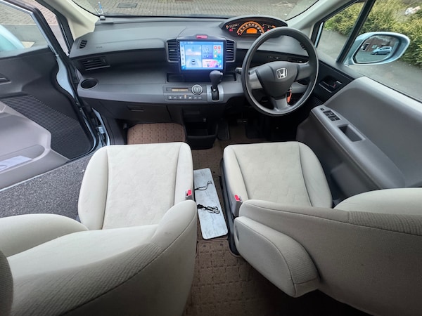 Used Honda Freed 2009 for sale - 74231511: Photo 12