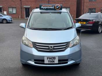 Used Honda Freed 2009 for sale - 74231511: Photo