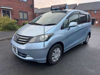 Used Honda Freed 2009 for sale - 74231511: Photo