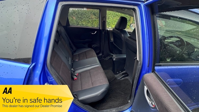 Used Honda Fit 2013 for sale - 77798495: Photo 11