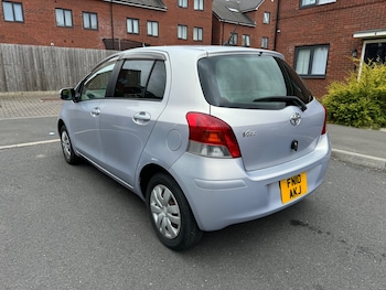 Used Toyota Yaris 2010 for sale - 74245705: Photo