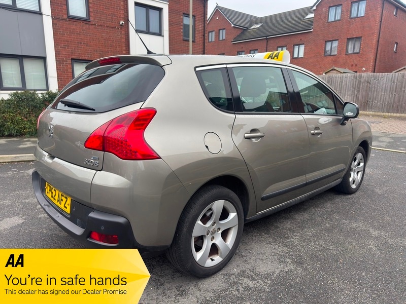 Used Peugeot 3008 2012 for sale - 77720771: Photo 6