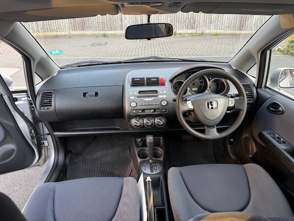 Used Honda Jazz 2004 for sale - 76192556: Photo 13