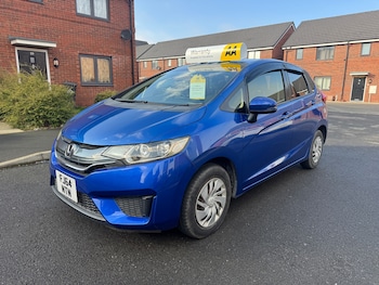 Used Honda Jazz 2014 for sale - 74232582: Photo