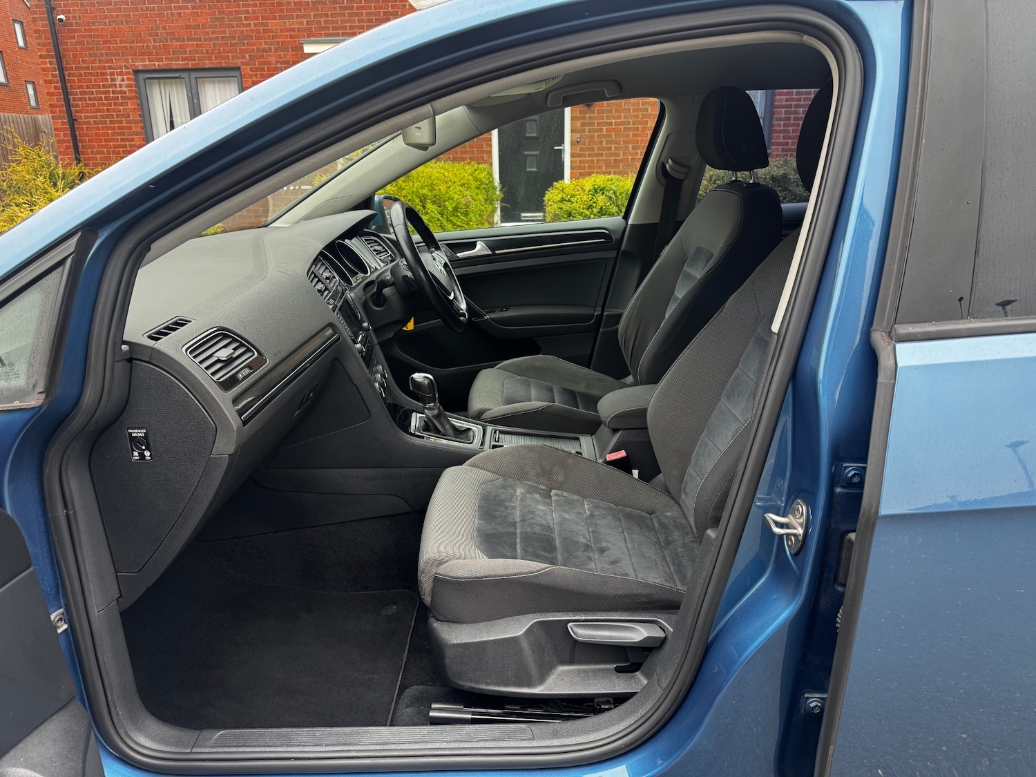 Used Volkswagen Golf 2013 for sale - 76275040: Photo 9