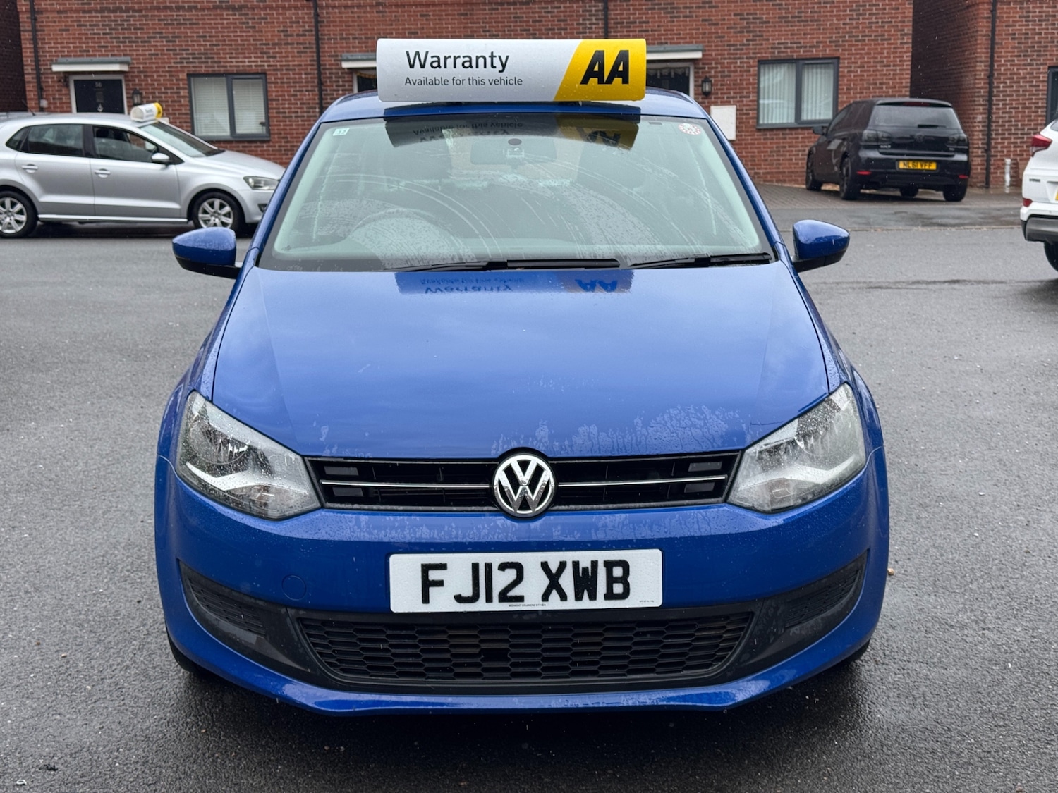 Used Volkswagen Polo 2012 for sale - 76172803: Photo 1