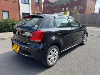 Used Volkswagen Polo 2011 for sale - 74231531: Photo