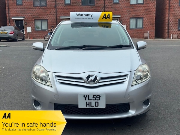 Used Toyota Auris 2009 for sale - 74365407: Photo 1