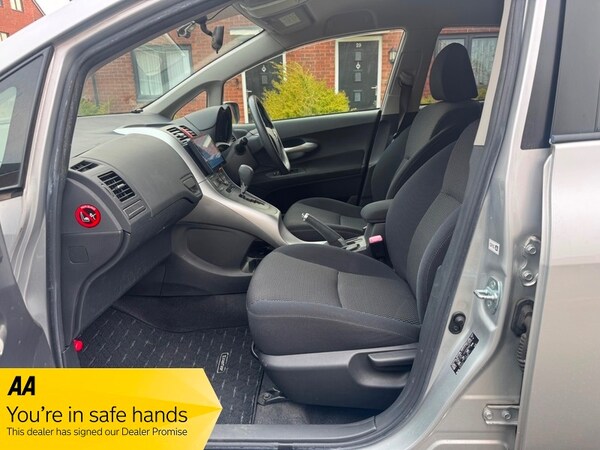 Used Toyota Auris 2009 for sale - 74365407: Photo 9