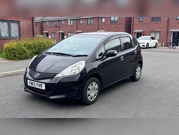 Used Honda Jazz 2013 for sale - 78565827: Photo