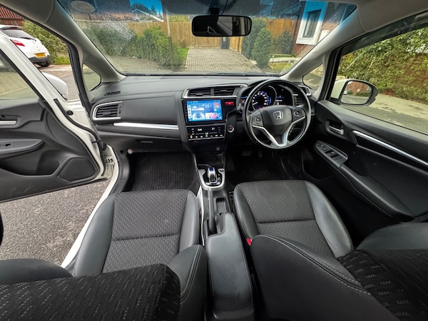 Used Honda Jazz 2014 for sale - 76273181: Photo 12