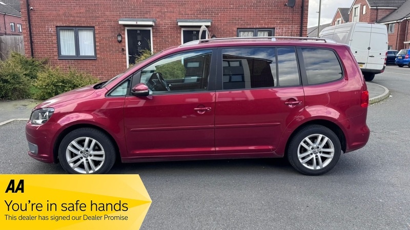 Used Volkswagen Touran 2012 for sale - 77851006: Photo 4