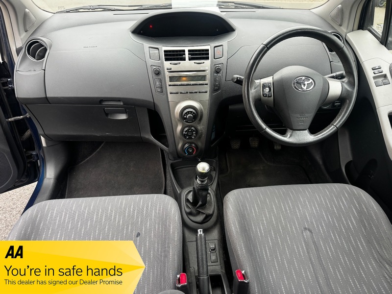 Used Toyota Yaris 2009 for sale - 77724619: Photo 9