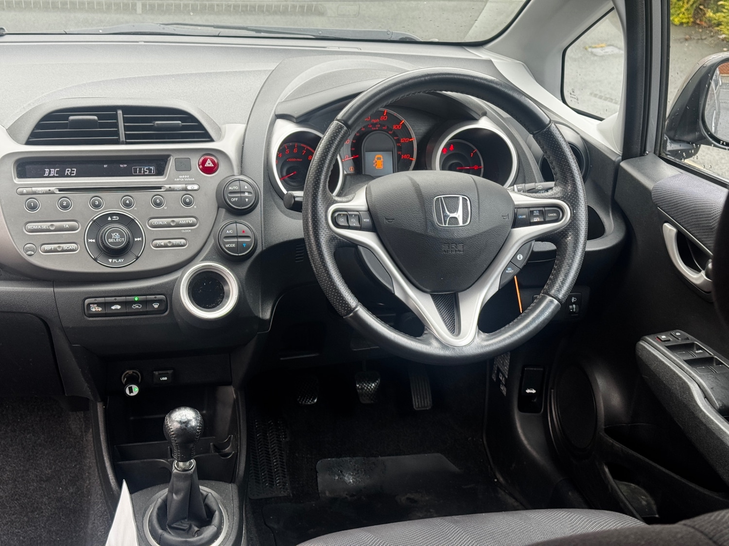 Used Honda Jazz 2010 for sale - 76324484: Photo 14