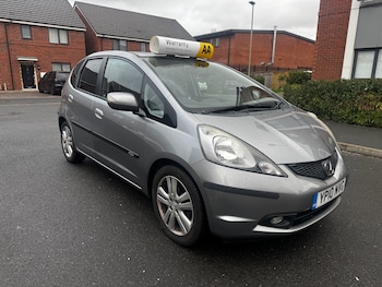 Used Honda Jazz 2010 for sale - 76324484: Photo