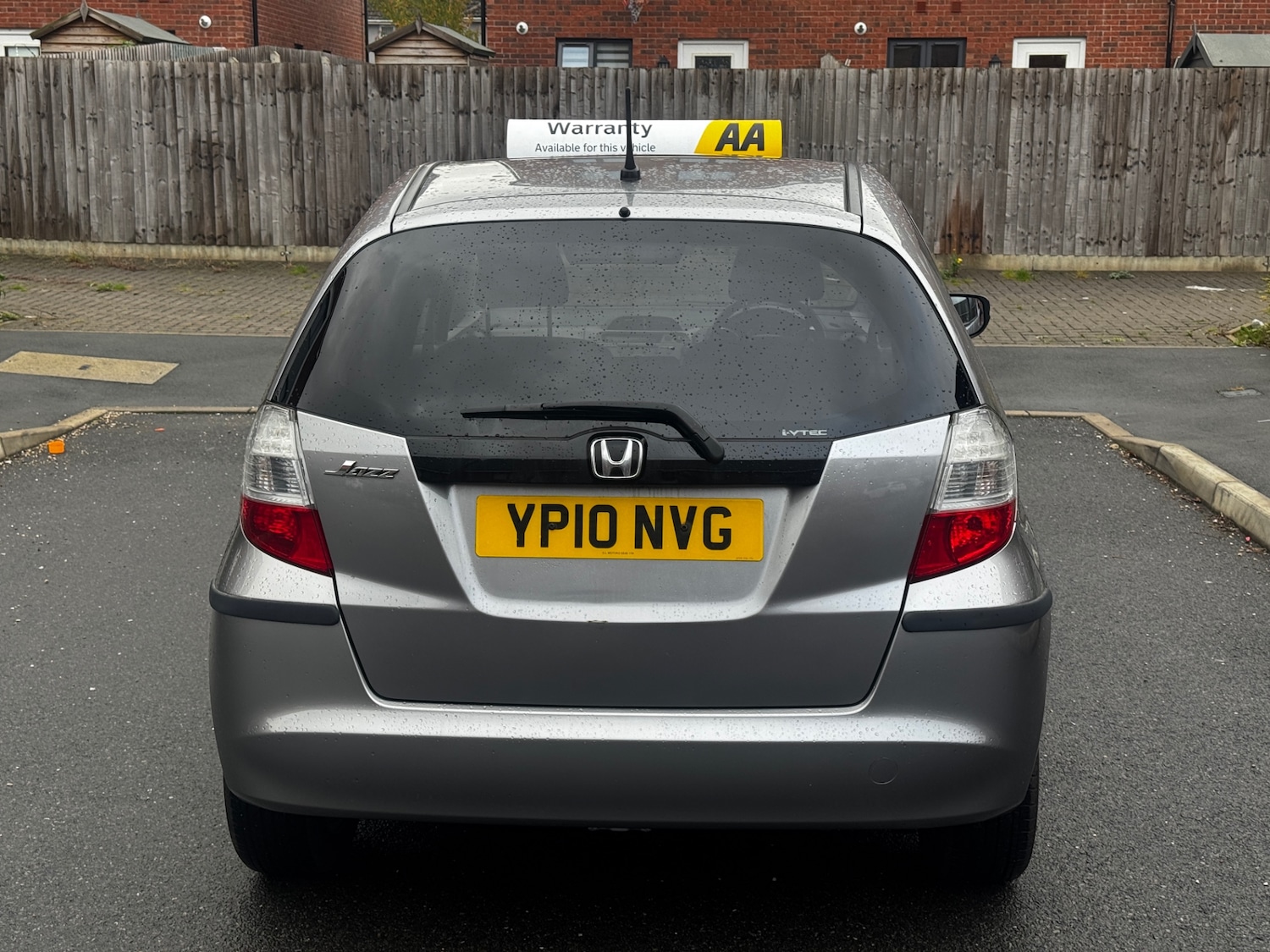 Used Honda Jazz 2010 for sale - 76324484: Photo 3