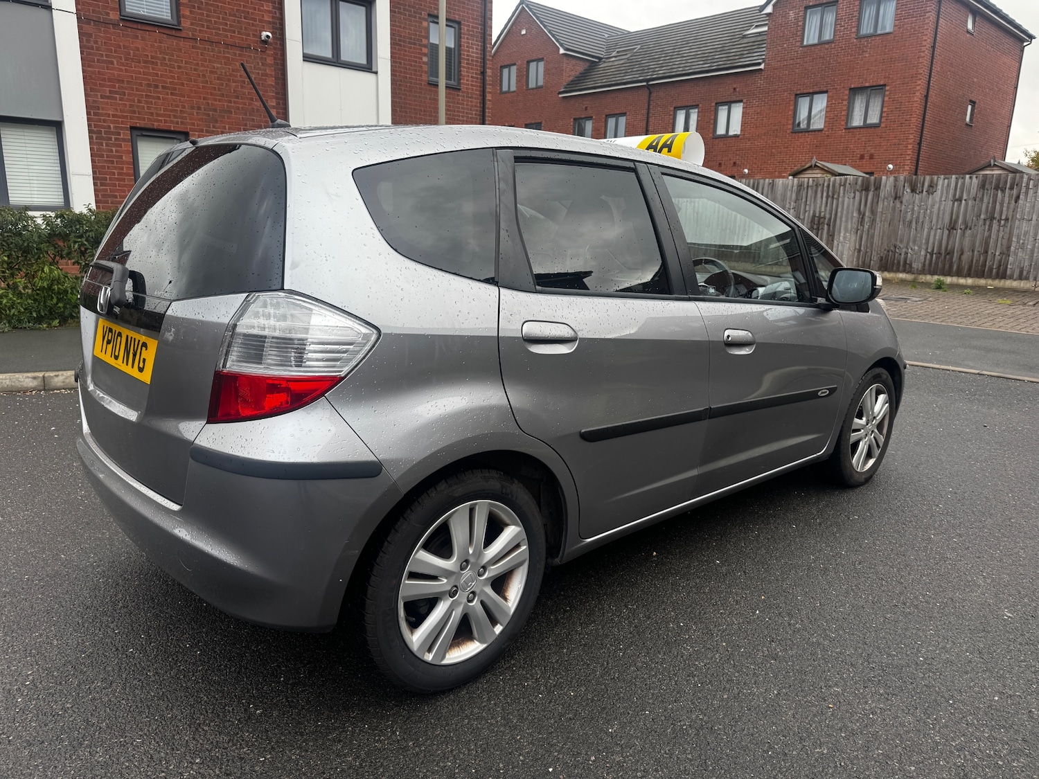 Used Honda Jazz 2010 for sale - 76324484: Photo 4