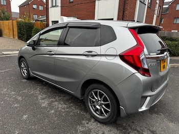 Used Honda Jazz 2014 for sale - 76273122: Photo