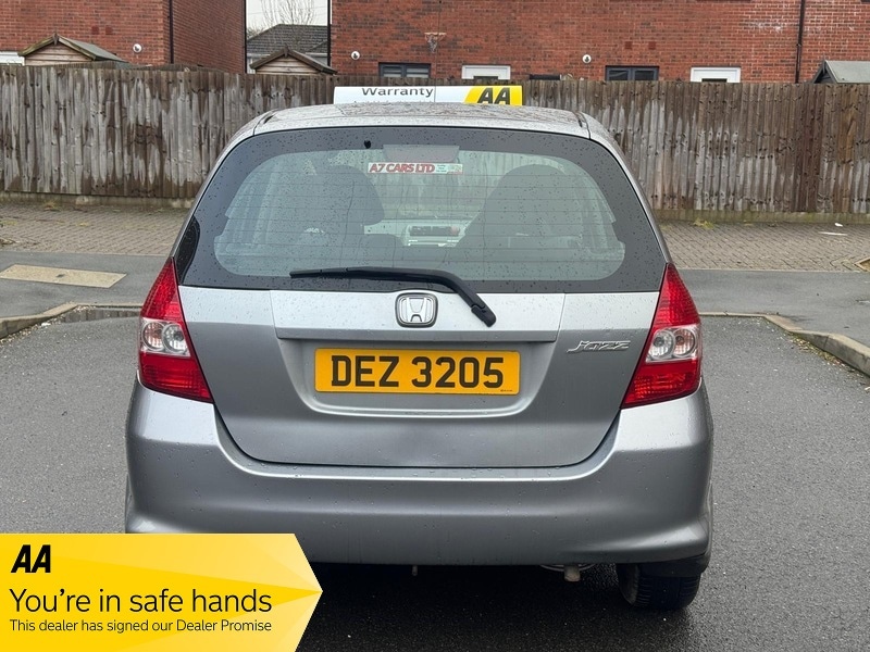 Used Honda Jazz 2005 for sale - 78201421: Photo 8