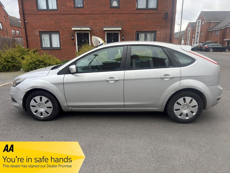 Used Ford Focus 2010 for sale - 78004107: Photo 5