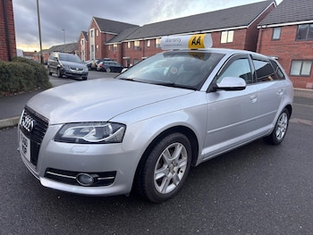 Used Audi A3 2010 for sale - 77730940: Photo