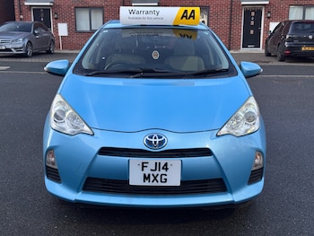 Used Toyota Aqua 2014 for sale - 76748685: Photo