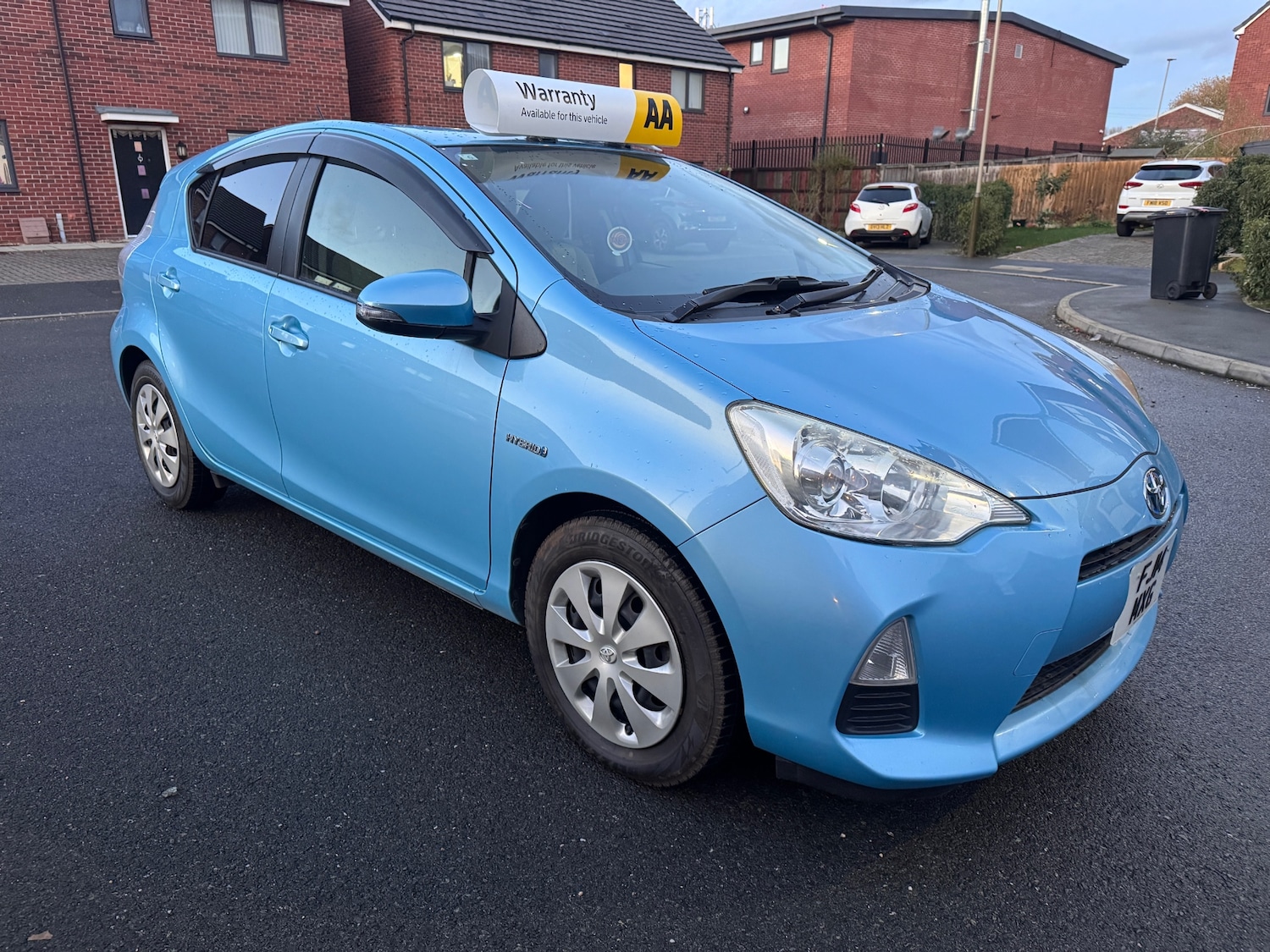 Used Toyota Aqua 2014 for sale - 76748685: Photo 2
